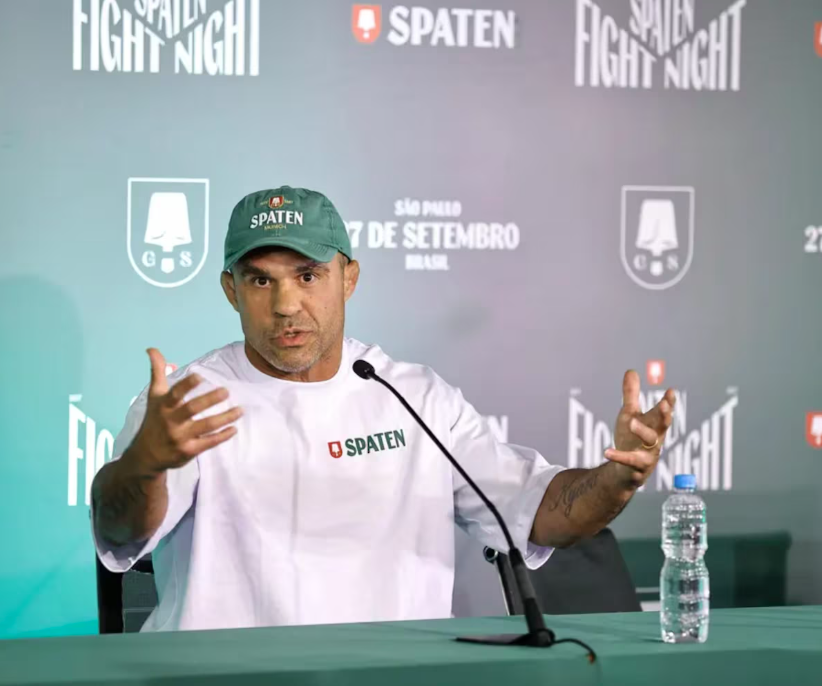 Vitor Belfort durante a coletiva do Spaten Fight Night.