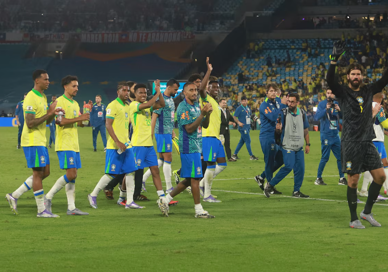 Depois de vencer o Chile, seleção encerra Eliminatórias contra a Bolívia, fora de casa.