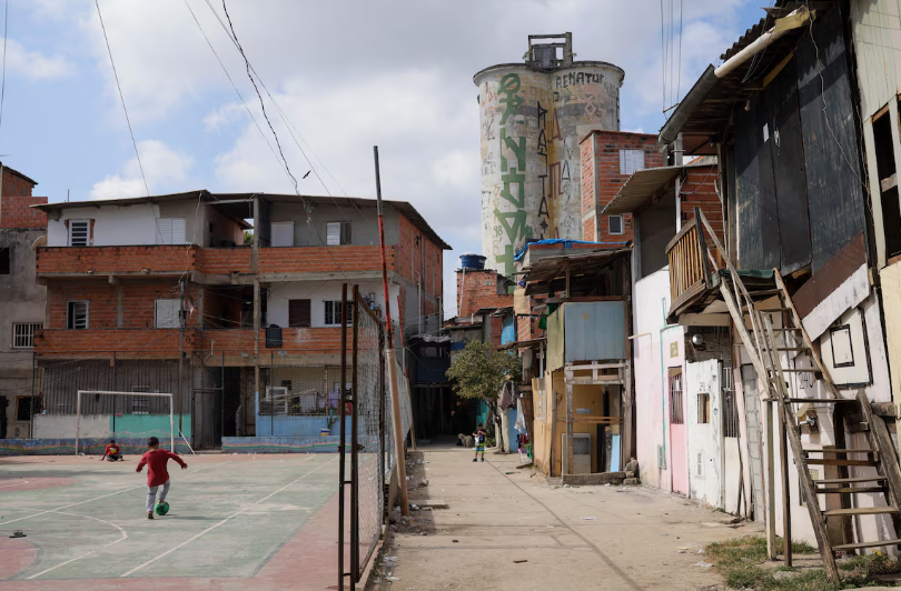Famílias estão sendo removidas pelo Governo Estadual para a demolição da Favela do Moinho, uma das últimas da região central