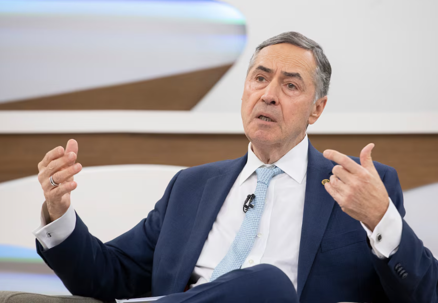 Ministro Luís Roberto Barroso foi o entrevistado do Roda Viva nesta segunda-feira, 22