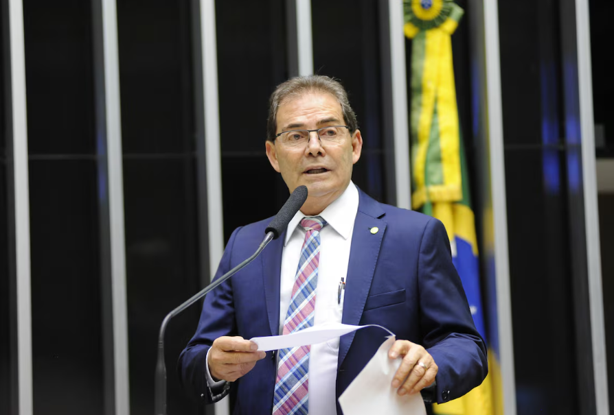 Paulinho da Força quer votar redução de penas para condenados pelo 8 de Janeiro