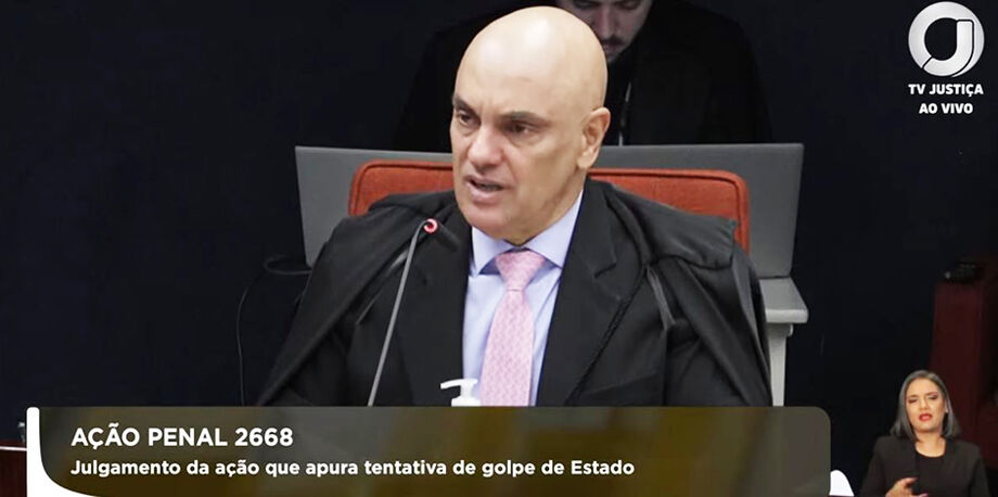 O ministro Alexandre de Moraes. STF realiza julgamento sobre tentativa de golpe que envolve Bolsonaro e outros sete acusados; sessão começou nesta terça-feira