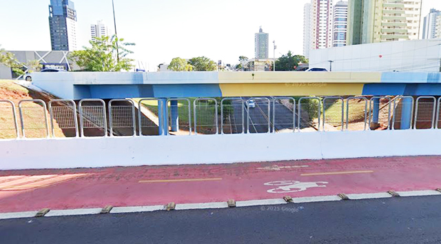 Equipes de resgate tentaram reanimar homem que caiu do viaduto da Afonso Pena, em Campo Grande