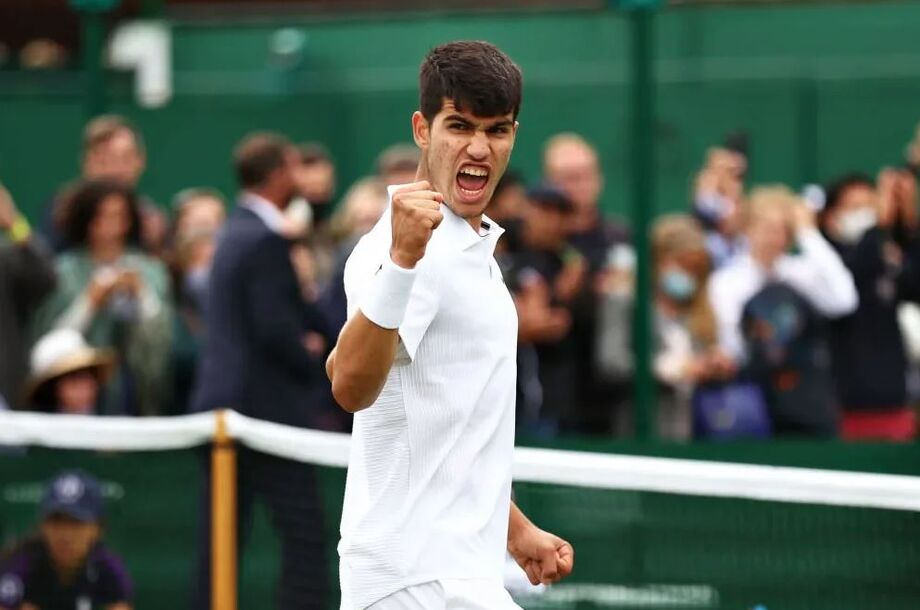 Carlos Alcaraz celebrou vitória sobre Jiri Lehecka e avançou à semifinal do US Open 2025