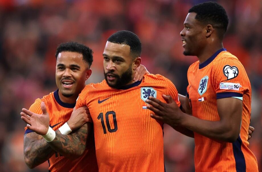 Depay deu assistência no empate da Holanda contra a Polônia e mostrou estar recuperado para ajudar o Corinthians.