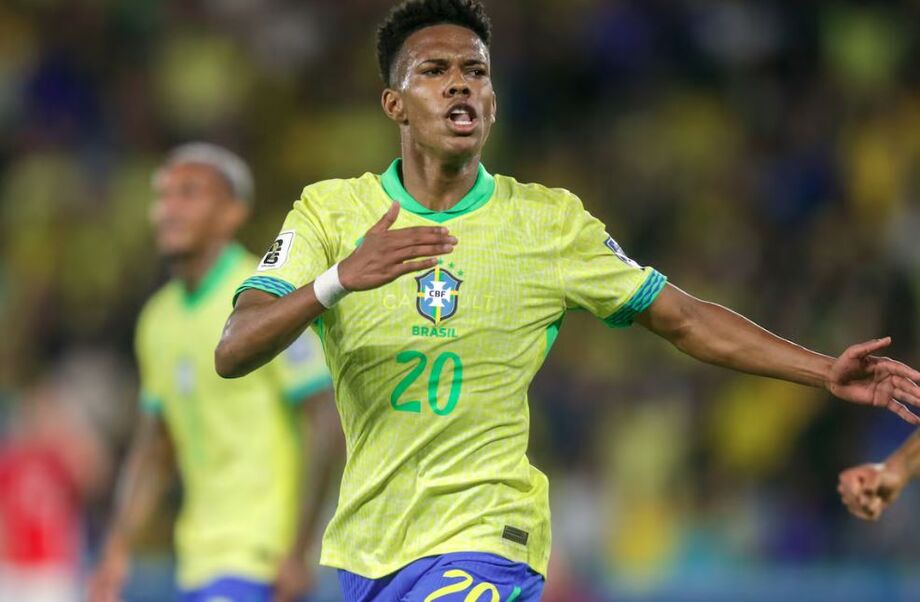 Estêvão marcou contra o Chile e se tornou o 2º mais jovem a balançar as redes pelo Brasil em jogos oficiais.