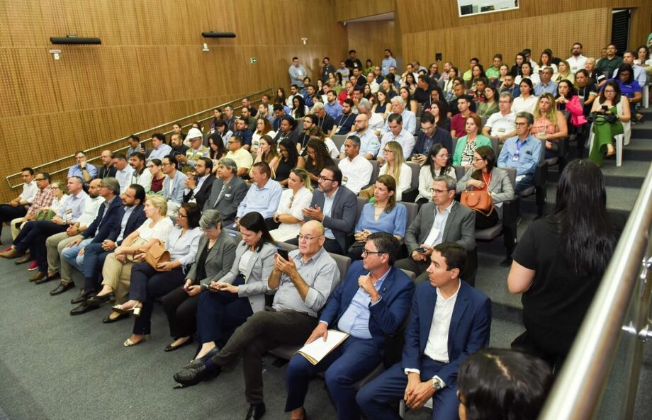 Evento reúne gestores, empresários e instituições para debater inovação e sustentabilidade na construção civil