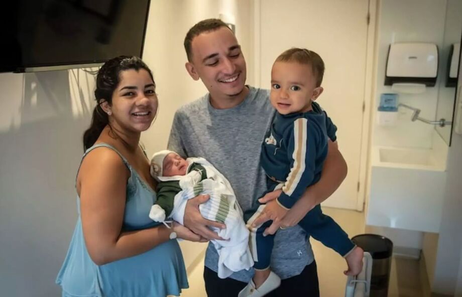João Gomes cancelou show em Minas para acompanhar nascimento do filho Joaquim, em Recife
