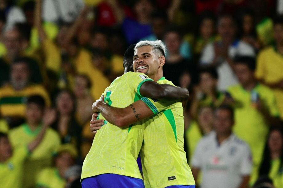 Luiz Henrique e Bruno Guimarães foram destaques da seleção brasileira vitória sobre o Chile.