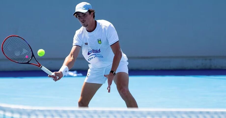 João Fonseca estreia pelo Brasil na Copa Davis diante da Grécia e pode enfrentar Tsitsipas em jogo decisivo