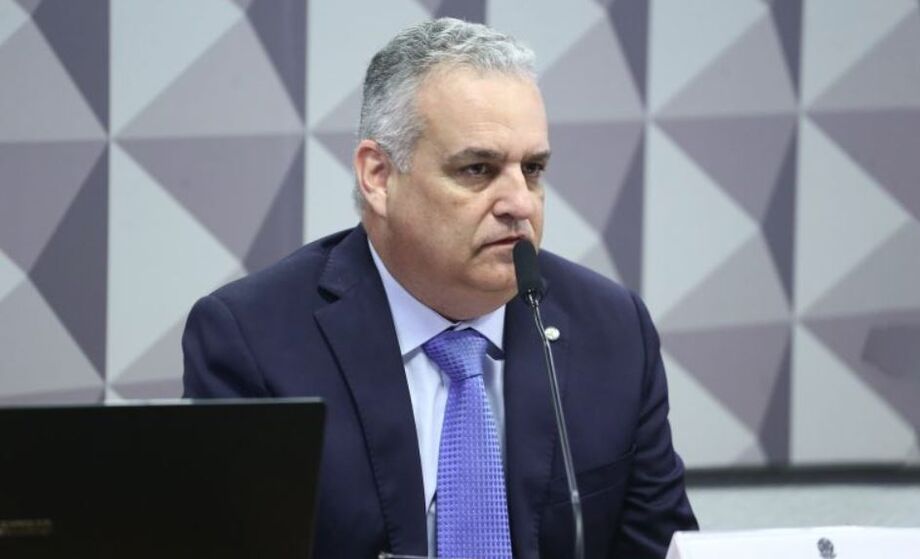 O relator Alfredo Gaspar é um dos autores de pedido de convocação de Eli Cohen
