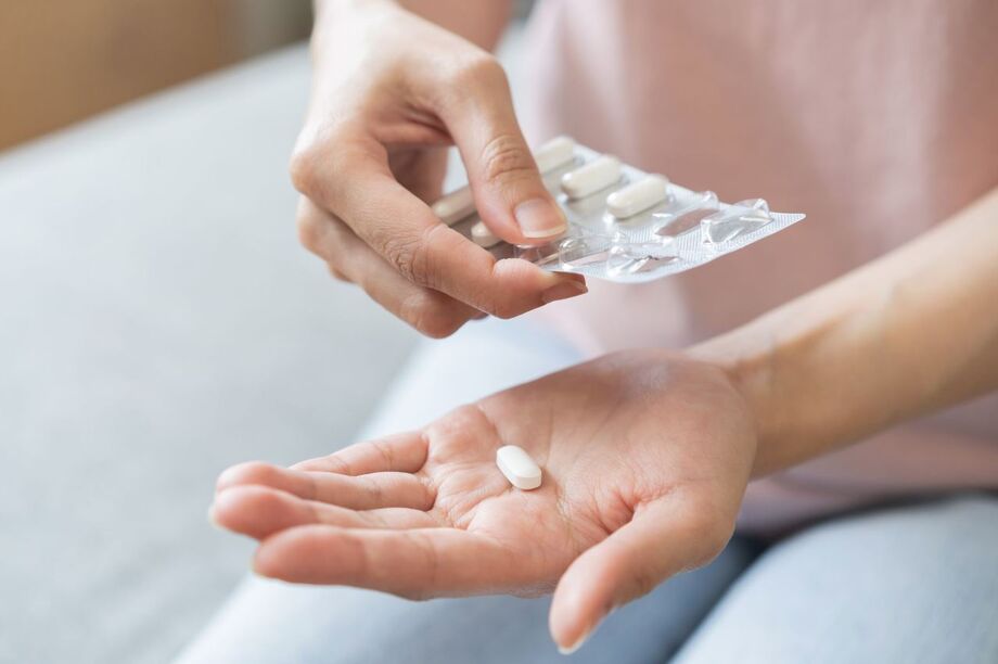 Para o CFM, medida contraria o maior controle na prescrição de antibióticos como forma de combater a resistência antimicrobiana