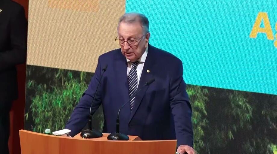 João Martins entrega posicionamento da CNA para a COP30 e defende reconhecimento do produtor rural como agente de soluções climáticas.