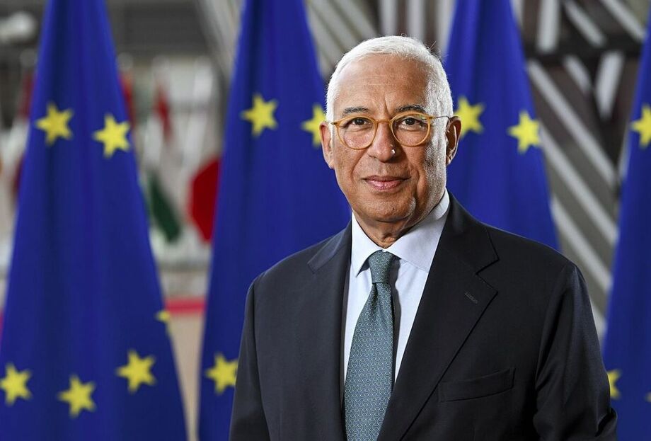 António Costa defende regulação digital e coordenação internacional para enfrentar desinformação de regimes autoritários.