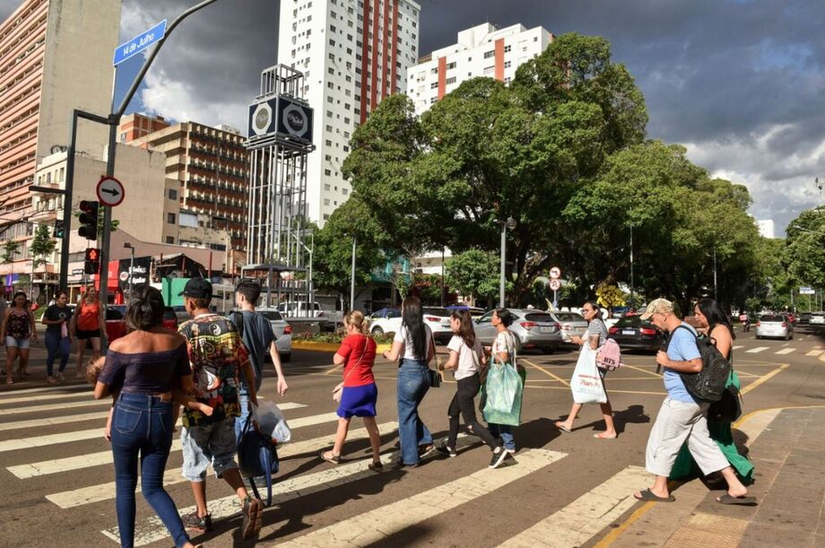 Campo Grande recebe R$ 150 milhões em investimentos com hospital da Hapvida e hotel Slaviero; 550 empregos diretos serão criados.