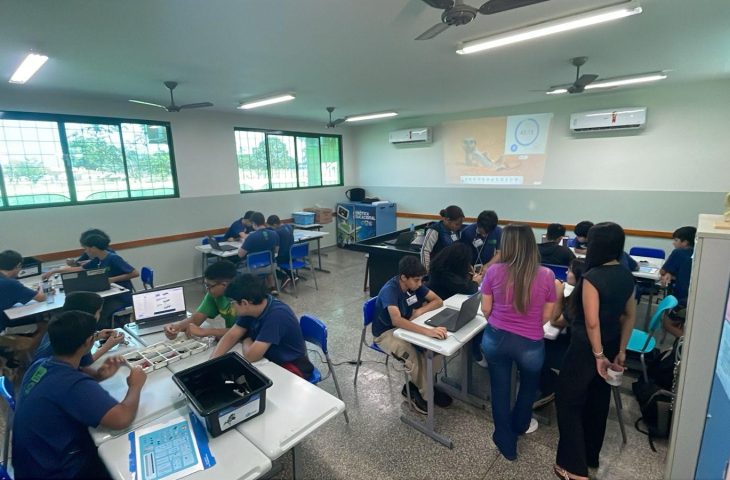 Consulta Pública vai até 30 de setembro e busca ouvir educadores, estudantes e comunidade sobre diretrizes digitais nas escolas