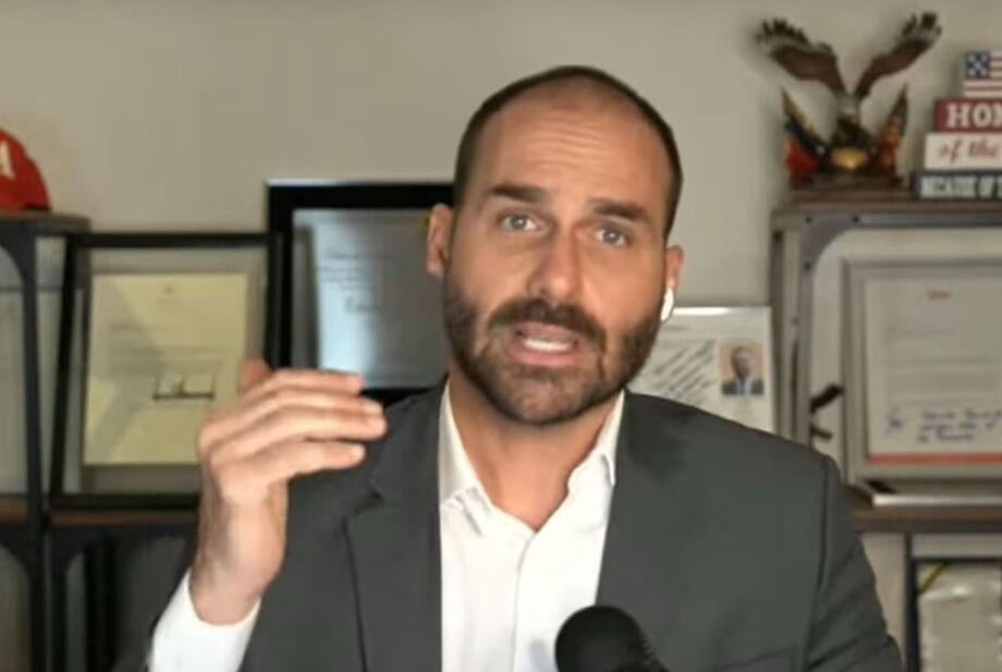 Eduardo Bolsonaro não vota urgência da anistia e acumula ausências na Câmara.