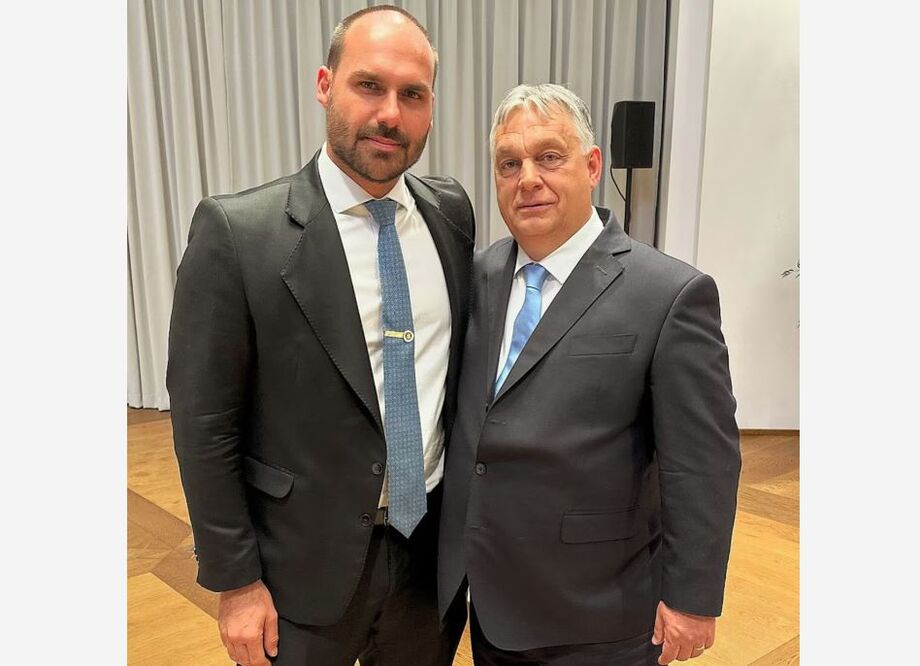 Eduardo Bolsonaro e o primeiro-ministro, Viktor Orbán.