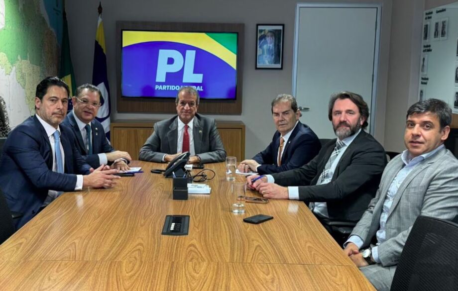 Paulinho da Força foi à sede do PL nesta terça-feira, 30 para se reunir com o presidente do partido, Valdemar Costa Neto.