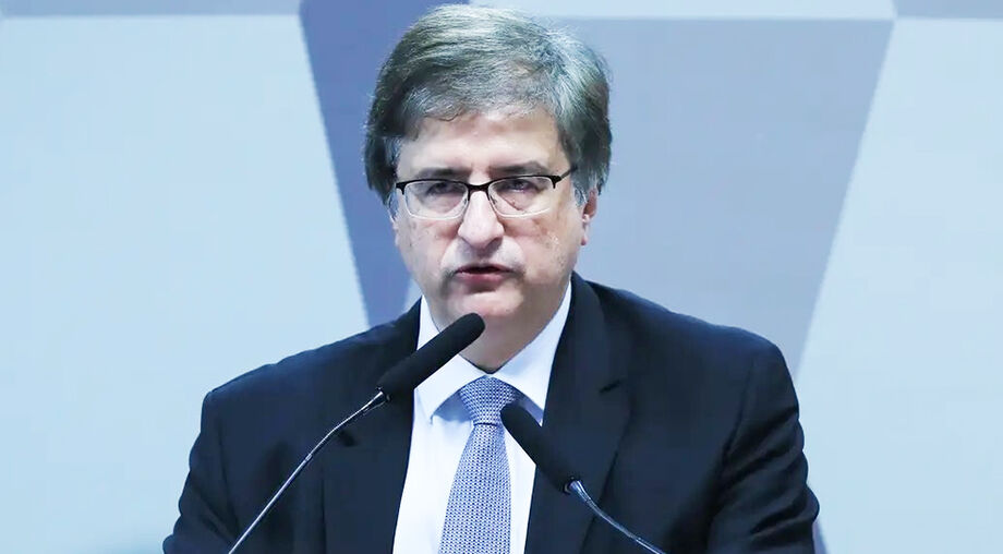 O procurador-geral da República, Paulo Gonet, afirmou que Jair Bolsonaro liderou um plano de golpe de Estado planejado de forma organizada, persistente e com apoio de aliados.