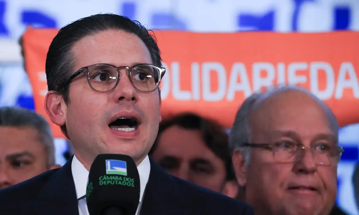 Hugo Motta diz que votação da anistia ainda não tem data definida.