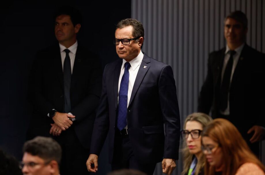Almir Garnier é o único dos três comandantes das Forças Armadas no governo Bolsonaro que responde pelo plano de golpe.