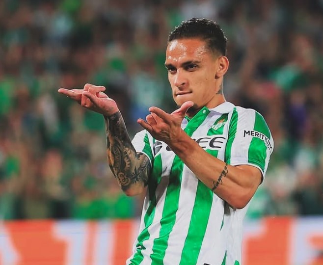 Real Bétis está próximo de anunciar a contratação do brasileiro Antony