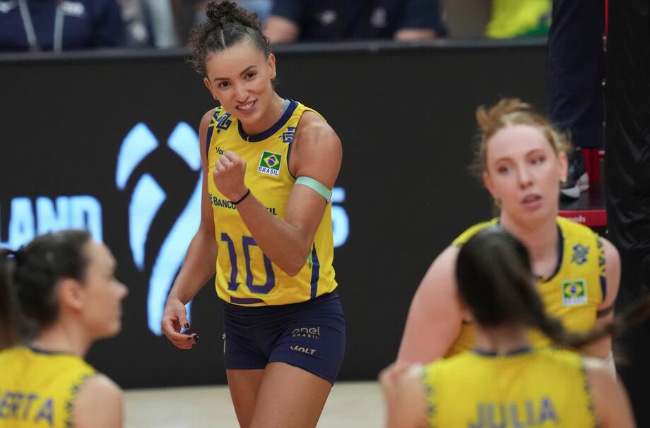 Brasil derrotou a França e vai pegar a Itália na semifinal