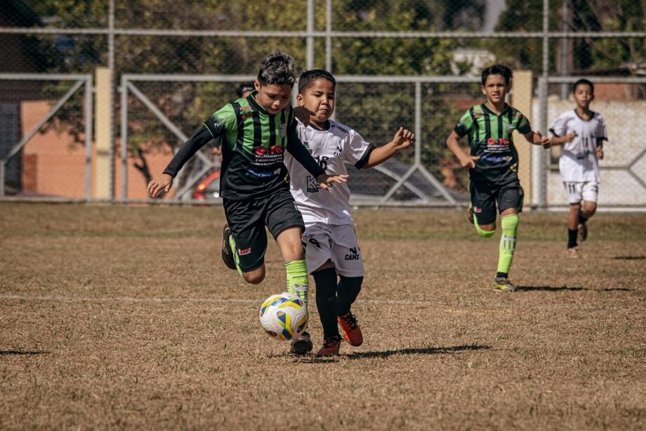 Neste domingo tem quartas de final do Festival de Futebol de Base Sub-9