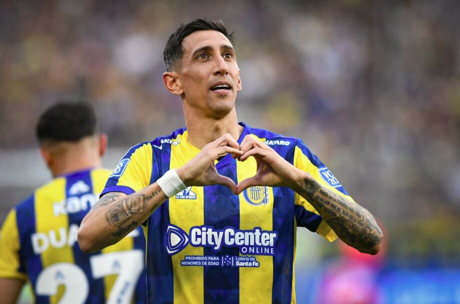 Di María faz golaço olímpico contra o Boca Juniors no Campeonato Argentino.