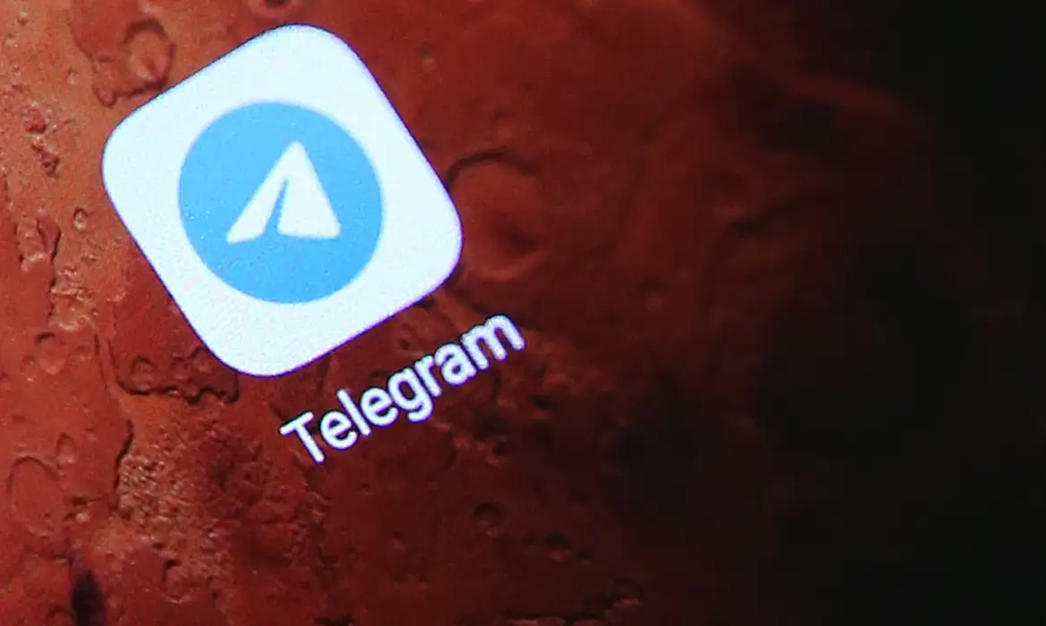 Telegram excluiu canais após notificação da AGU por risco à saúde pública com venda de substância tóxica
