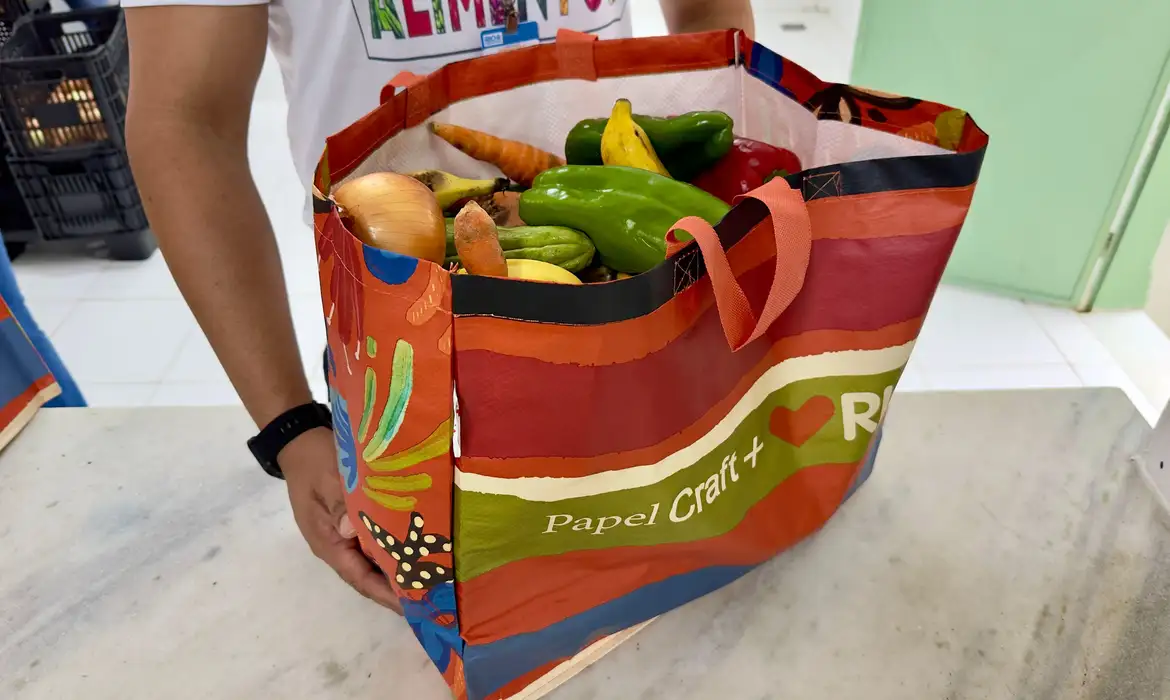 Câmara aprova Política Nacional de Combate ao Desperdício de Alimentos.