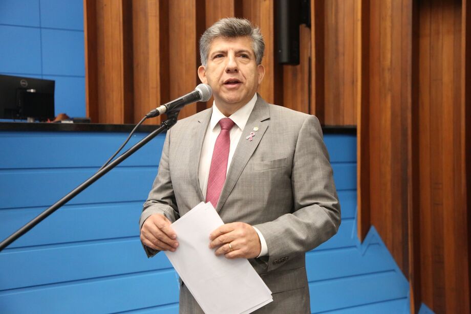 Deputado Lidio Lopes solicita à Sanesul a reforma da unidade de Douradina, que não passa por manutenção há mais de dez anos.
