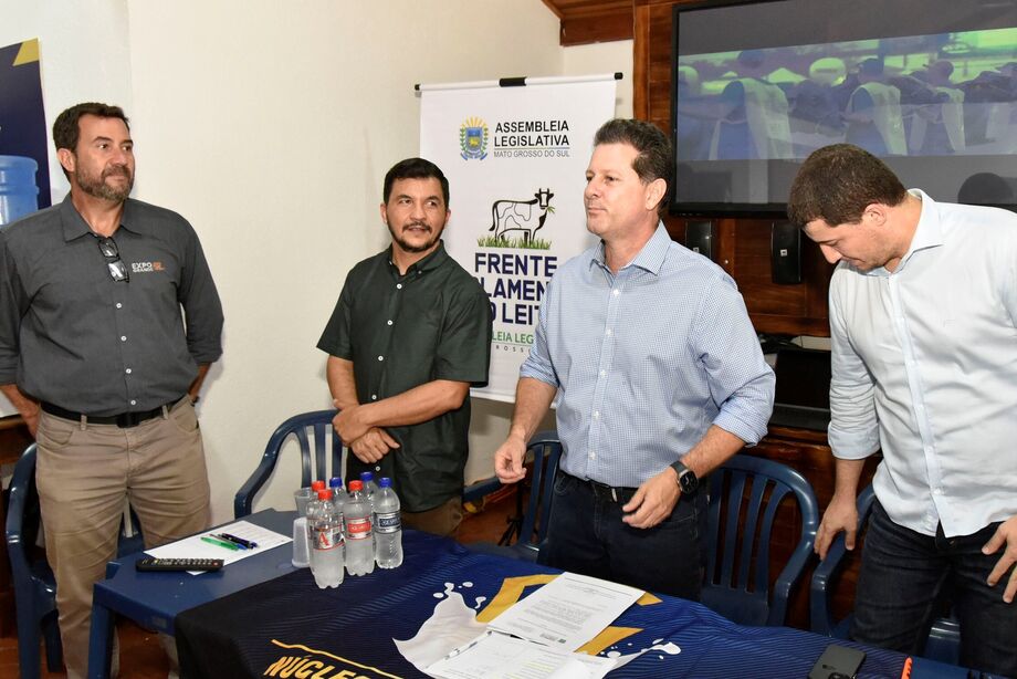 Deputado estadual Renato Câmara preside a Frente Parlamentar do Leite