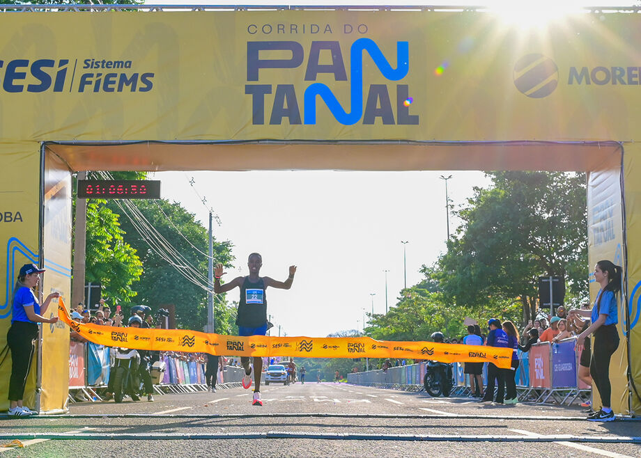 Ugandense Mark Kiptoo vence a Corrida do Pantanal 2025