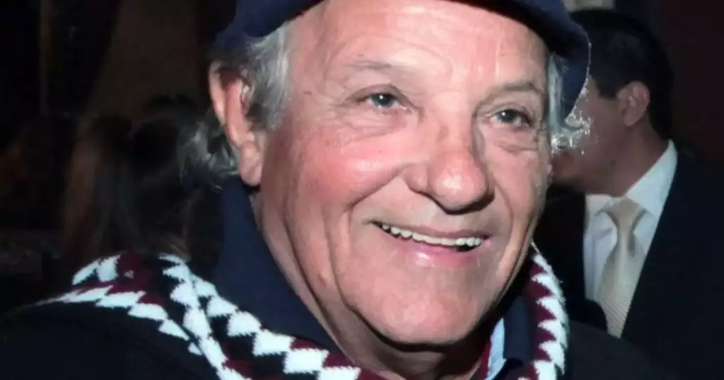 ASL homenageia Augusto César Proença na Roda  Acadêmica de outubro