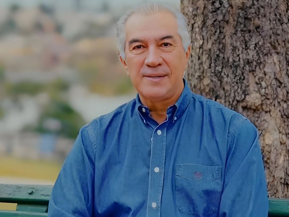 Ex-governador Reinaldo Azambuja homenageia os 48 anos de MS e destaca avanços obtidos durante seus oito anos de gestão.