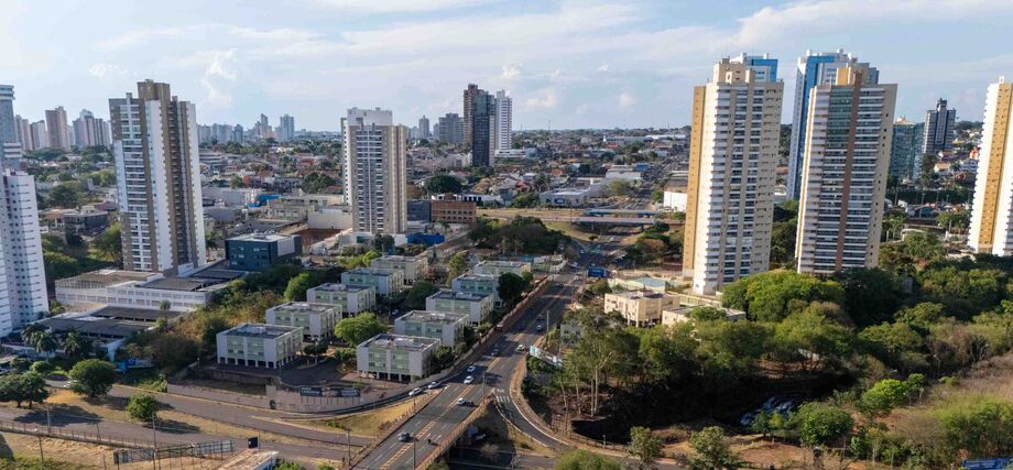Campo Grande amanhece com clima seco em Mato Grosso do Sul