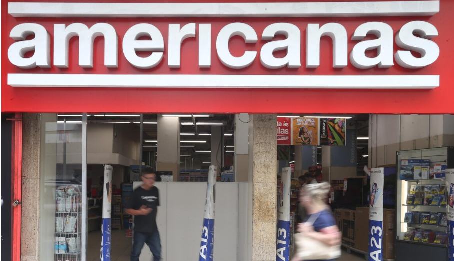 Americanas lança o programa de fidelidade Cliente A, que oferecerá descontos, pontos e crediário próprio para fortalecer o varejo físico e a relação com os consumidores.