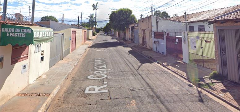 Motociclista foi detido na Rua Cajazeira após descumprir ordem de parada, empinar moto e trafegar na contramão em Campo Grande