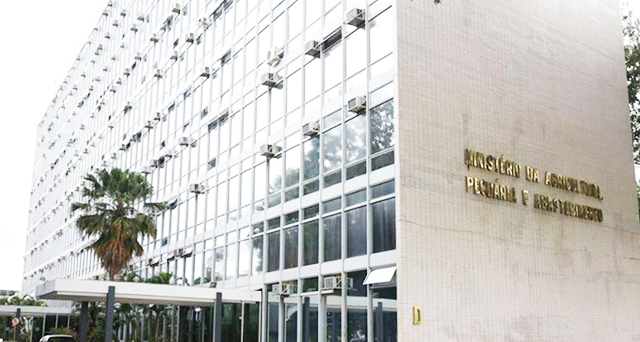 Operação mira servidores da Superintendência do Ministério da Agricultura e Pecuária em Roraima.