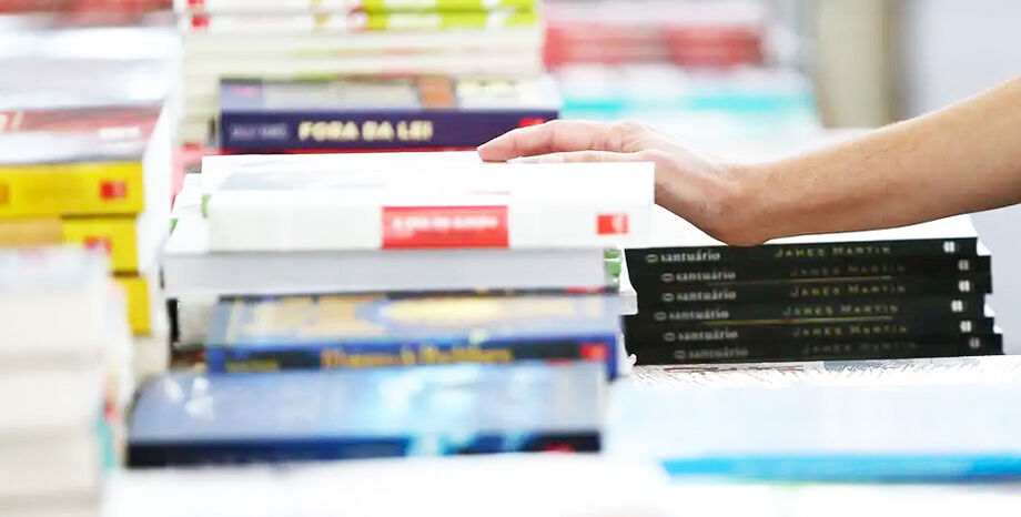 Campo Grande sedia a 1ª Bienal Pantanal com livros, autores e atrações gratuitas até 12 de outubro