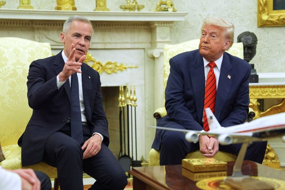 Trump e Carney discutem crise do fentanil, tarifas comerciais e parceria em defesa aérea em Washington