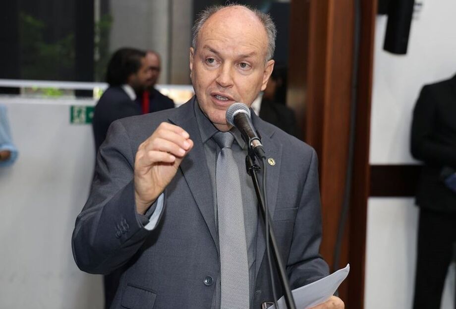 Proposta de Junior Mochi quer responsabilizar estabelecimentos que comercializarem bebidas com substâncias tóxicas em MS
