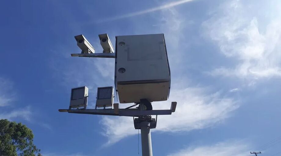 Novos radares começam a ser instalados nas vias de Campo Grande; equipamentos prometem mais precisão e segurança