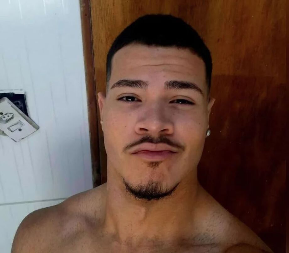 Estudante de 19 anos foi morto durante romaria a Aparecida, na Rodovia Oswaldo Ortiz Monteiro, em Canas (SP).