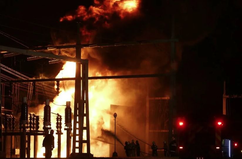 Incêndio em subestação no Paraná comprometeu o fornecimento de energia em todos os subsistemas do país