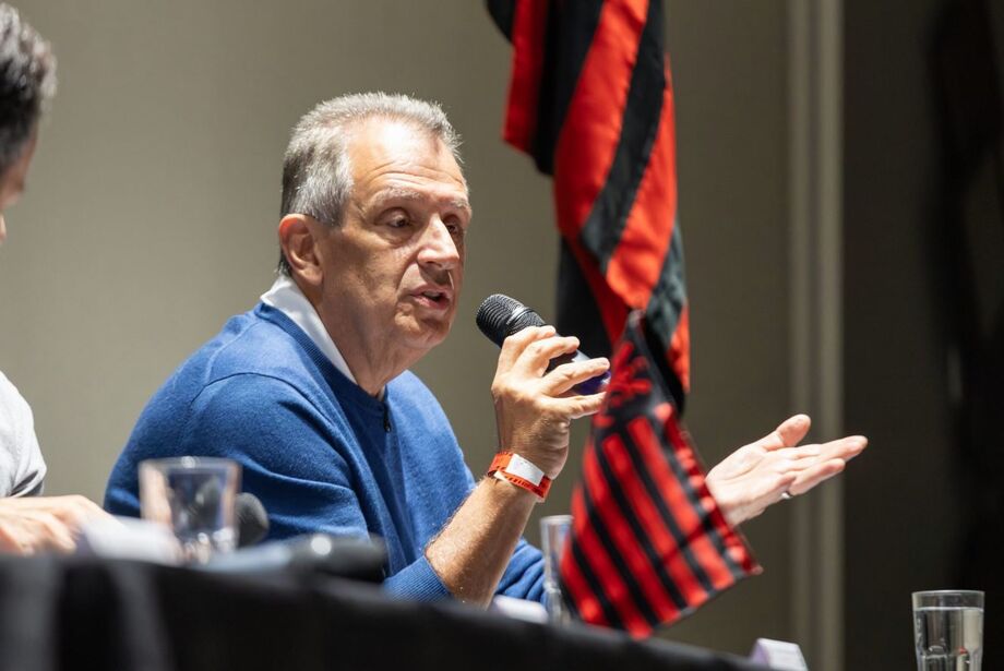 Bap, presidente do Flamengo, entrou em rota de colisão com o Palmeiras em relação à Libra