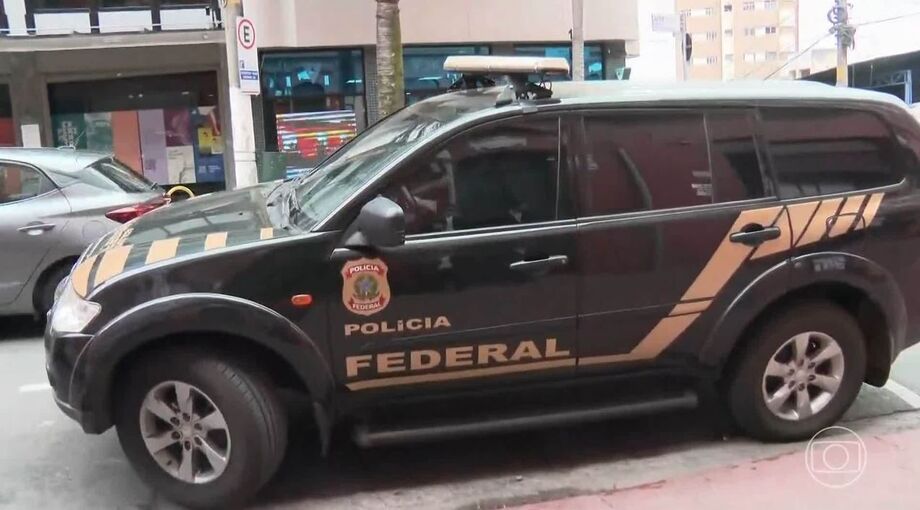 Operação da Polícia Federal apura esquema bilionário de descontos indevidos em aposentadorias