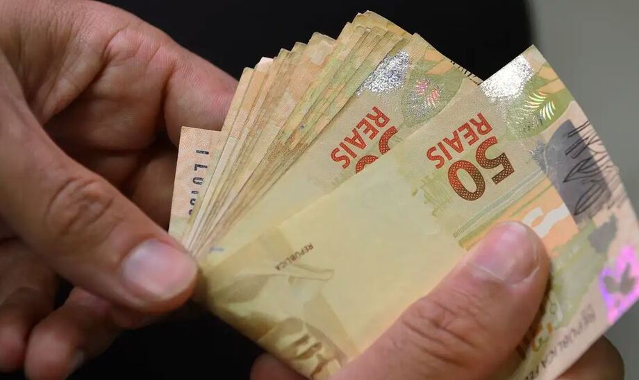 Lote extra do PIS/Pasep beneficia 1,6 milhão de trabalhadores com dados corrigidos em 2025.
